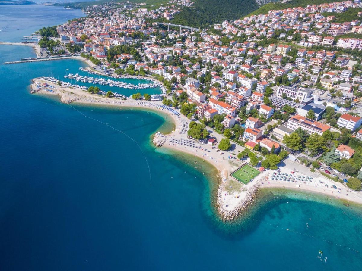 Apartments Lilin Crikvenica Eksteriør bilde
