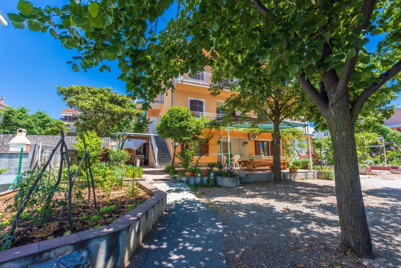 Apartments Lilin Crikvenica Eksteriør bilde