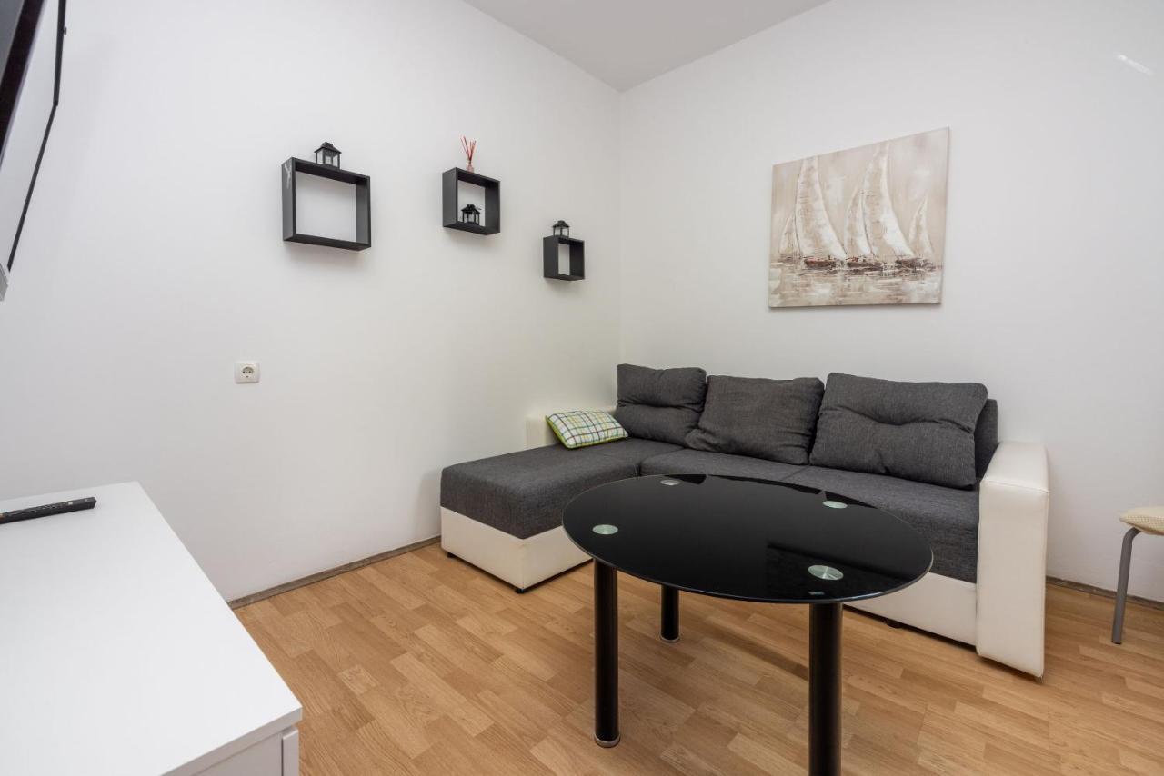 Apartments Lilin Crikvenica Eksteriør bilde